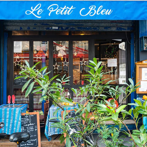 Le Petit Bleu, Paris