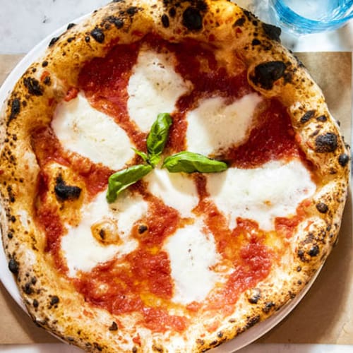 Rossopomodoro Bologna, Bologna