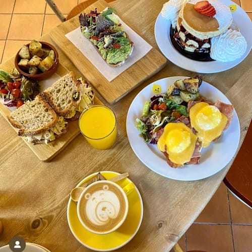 BRUNCH PIKISLABIS, Sevilla