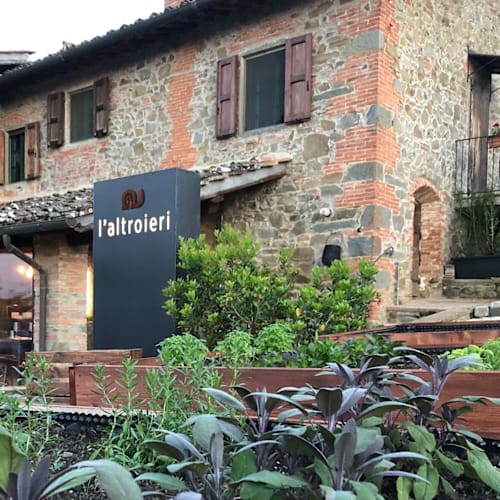 l'altroieri, Montevarchi