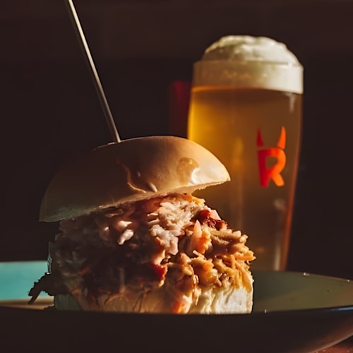 Rickys - Cattivi Ma Buone, Abbazia Pisani