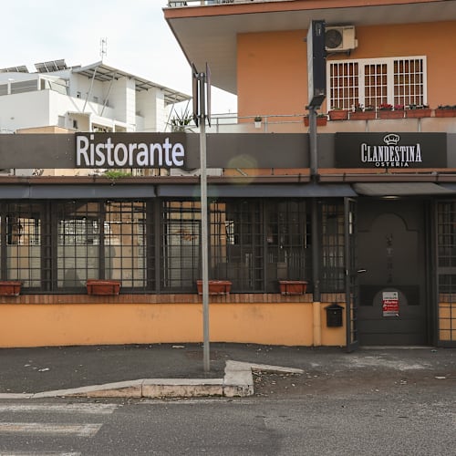 Clandestina Osteria, Roma