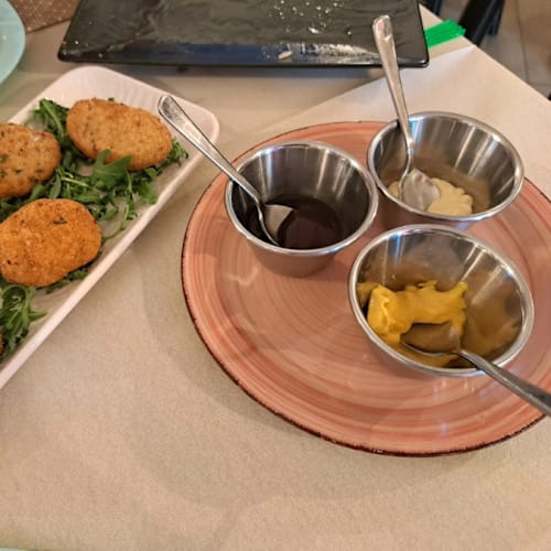 Carpa Attimi Di Mare, Marina di Montenero