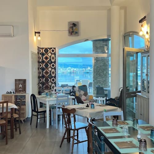 Carpa Attimi Di Mare, Marina di Montenero