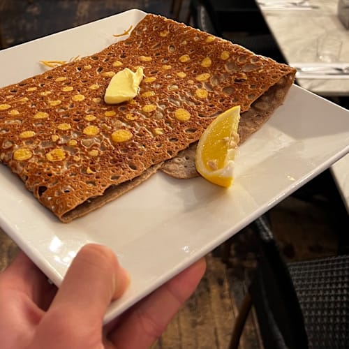 Crêpe Avenue, Paris