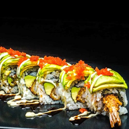 Ayako Sushi Eden, Servon