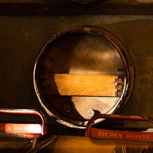 Les Négociants, Paris