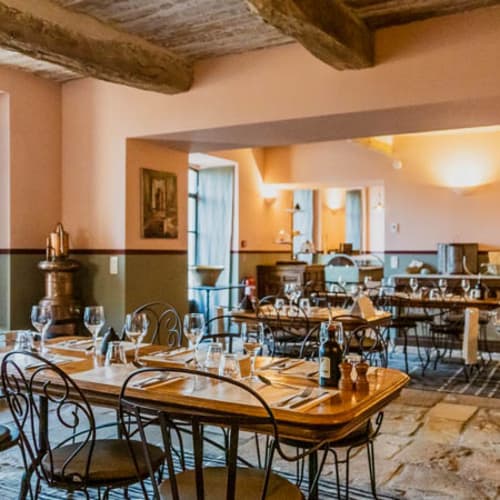 La Table de Saint Roux, Le Cannet-des-Maures