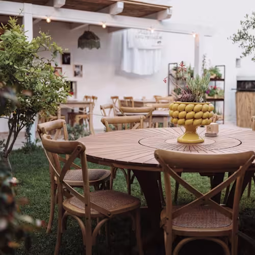 A Sentimento, Monopoli