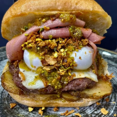 Royal Burger, Acerra