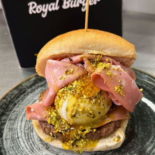 Royal Burger, Acerra