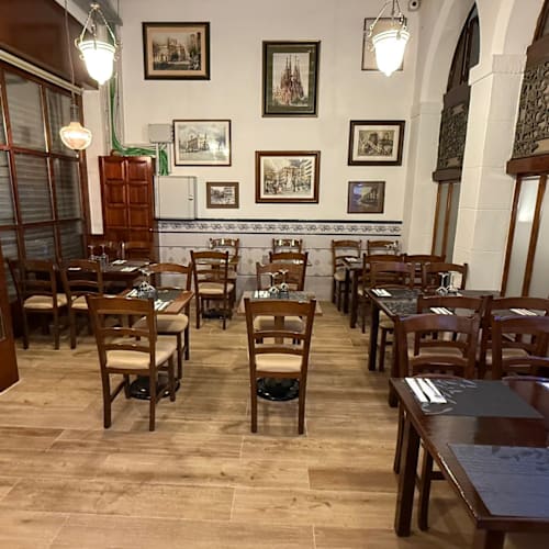 Antic Pitarra, Barcelona