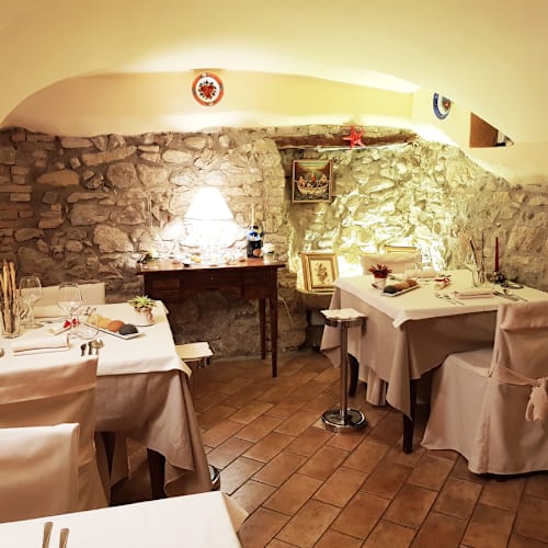 La Corte Antica, Montinelle