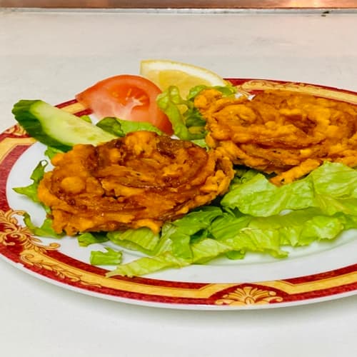 Golden Bengal, Versailles