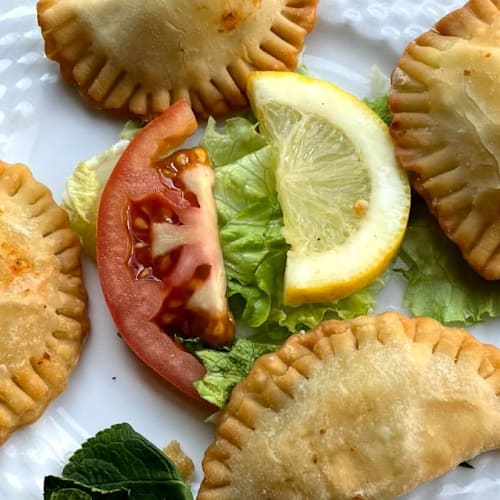 C'Issy Le Libanais, Issy-les-Moulineaux