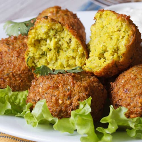 C'Issy Le Libanais, Issy-les-Moulineaux