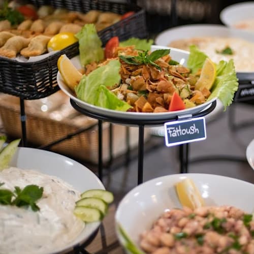 C'Issy Le Libanais, Issy-les-Moulineaux