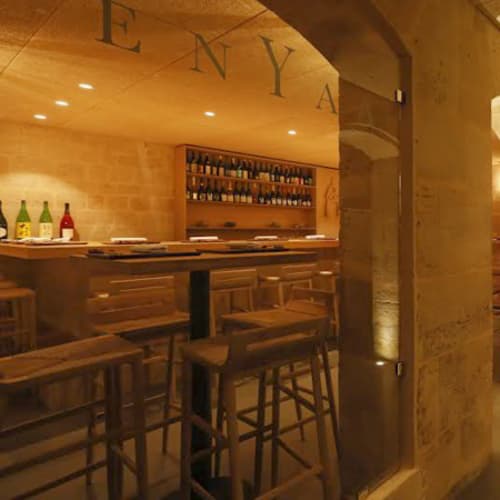 Enyaa, Paris