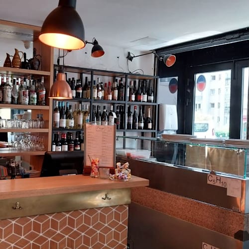 Grazia Maria, Paris