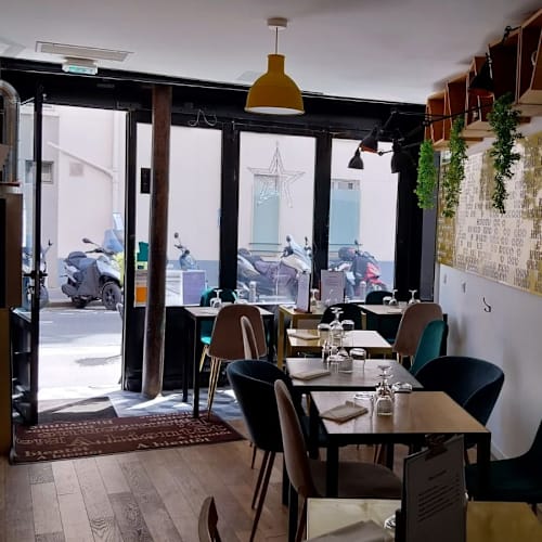 Grazia Maria, Paris