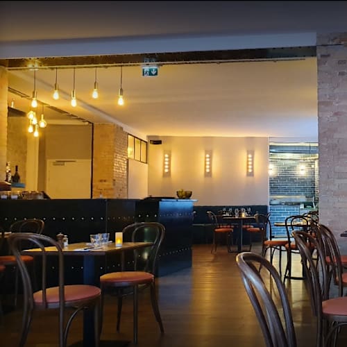 Otiamo, Paris