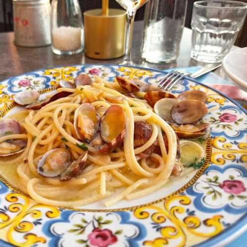 Rossopomodoro Trieste Rive, Trieste