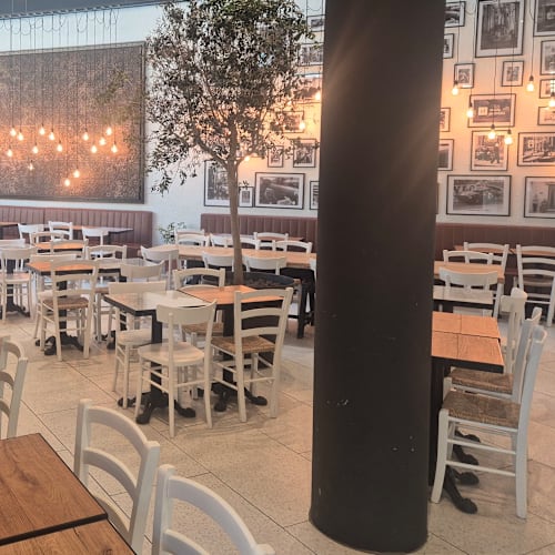 IT - Italian Trattoria Fenouillet, Fenouillet