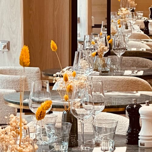 Colisée 56 - Bistrot Chic, Paris
