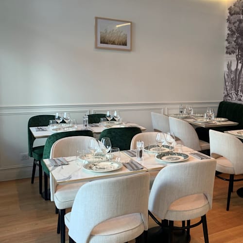 Al Capri, Paris