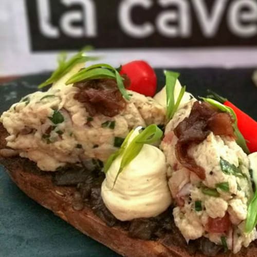 la cave café, Paris