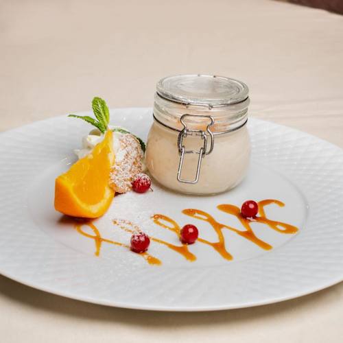 Le Grand Charles, Roissy-en-France