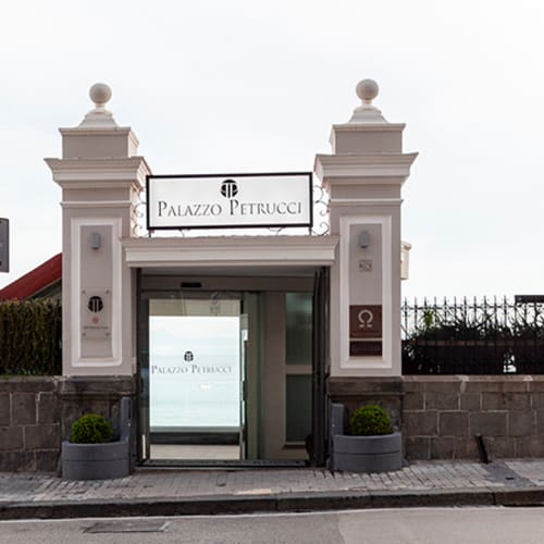 Palazzo Petrucci Ristorante, Napoli
