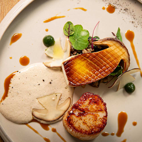 Le Restaurant Gastronomique Christophe Dufossé, Busnes