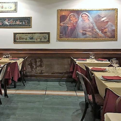 Gandhi, Roma
