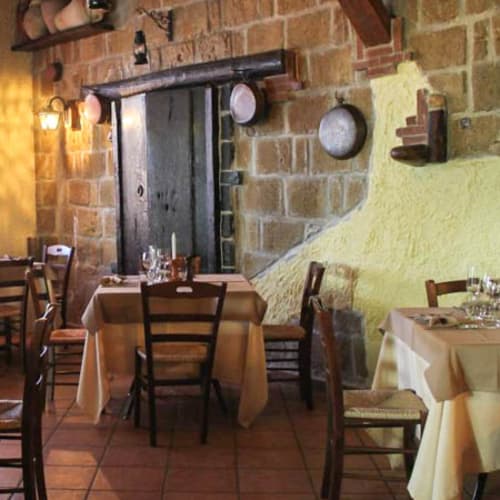 Tavernetta Colauri, Napoli
