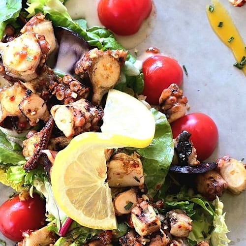 L'Atypique (Le Castellet Village Médiéval), Le Castellet