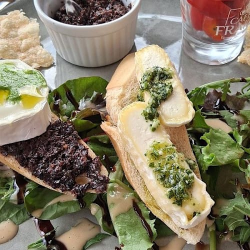 L'Atypique (Le Castellet Village Médiéval), Le Castellet