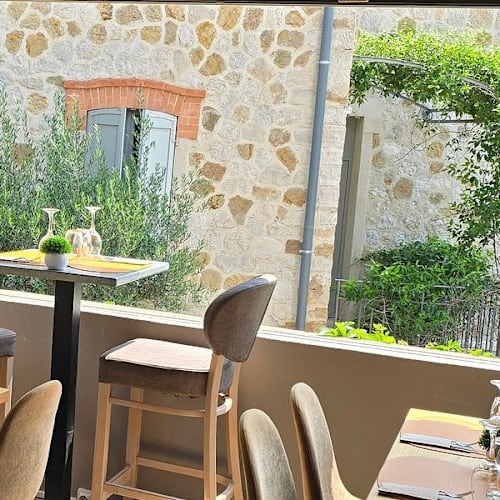 L'Atypique (Le Castellet Village Médiéval), Le Castellet