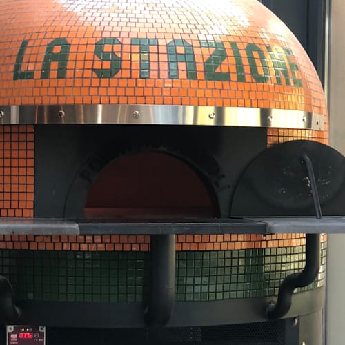La Stazione, Marnes-la-Coquette