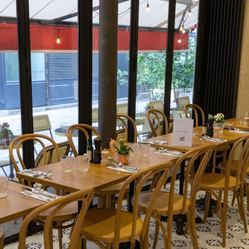 Café Mélia, Paris