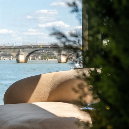 L'Escale Bleue, Paris