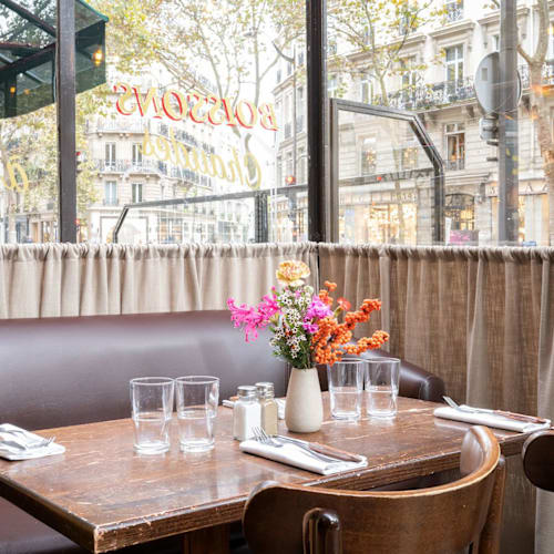 Le Reveil Bastille, Paris