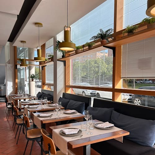 INS IGB Garbell Menú, Barcelona