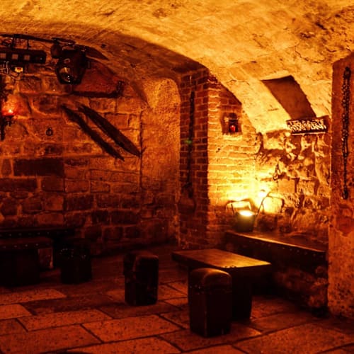 La Taverne Médiévale – Caves Saint Sabin - L'évènement médiéval immersif et fest, Paris