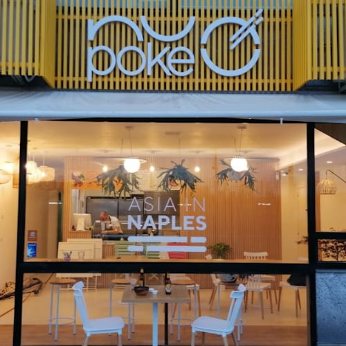 Nu Poke, Napoli