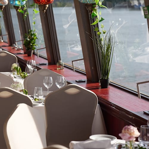 Grands Bateaux de Provence, Avignon