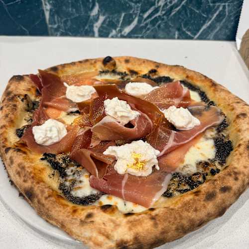  Pizzeria Grano, Fiumefreddo Sicilia