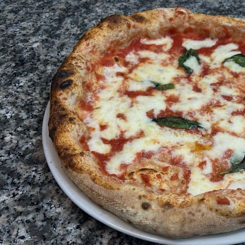 Attilio Mottola Pizzeria, Casaluce