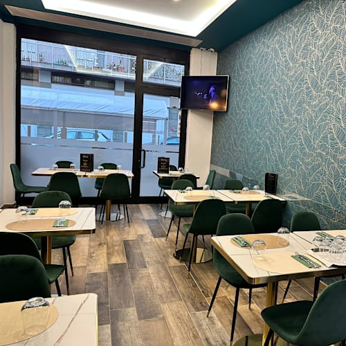 Pizzeria La Rinascita con forno a legna, Torino