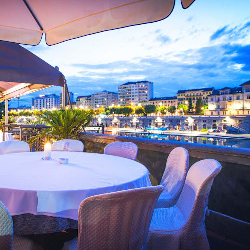 Esperia, Torino